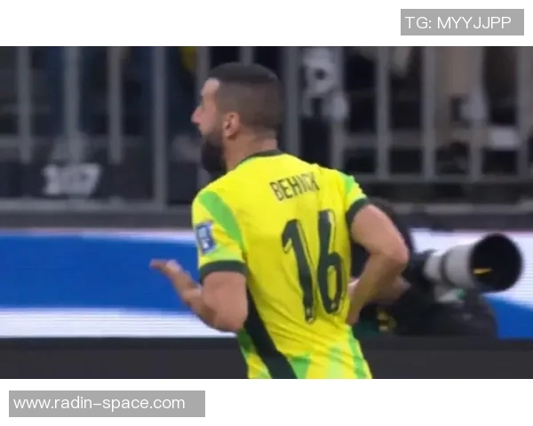 世预赛精彩回顾日本对阵泰国全场录像分析与精彩瞬间分享