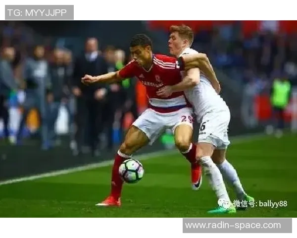 侯城与史云斯的精彩对决揭示了足球战术与团队合作的完美结合